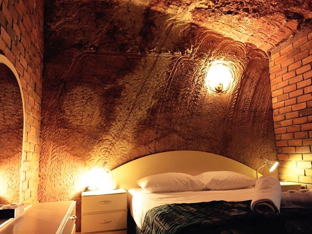 The Lookout Cave Underground Motel Coober Pedy Exterior foto
