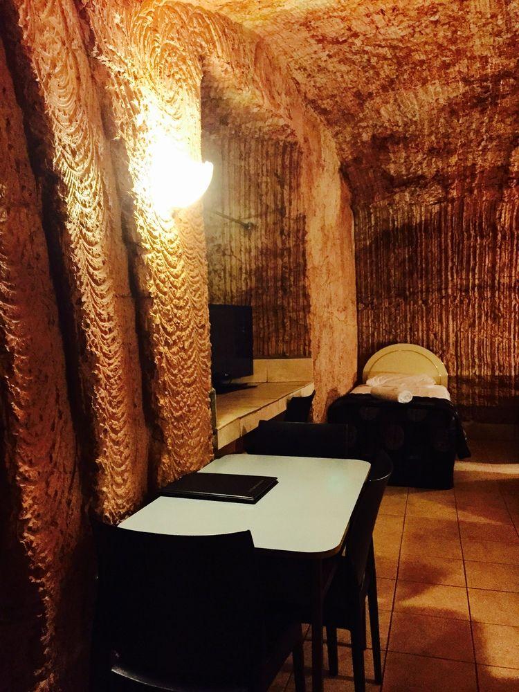 The Lookout Cave Underground Motel Coober Pedy Exterior foto