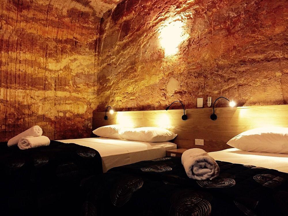 The Lookout Cave Underground Motel Coober Pedy Exterior foto