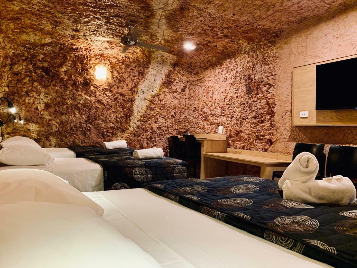 The Lookout Cave Underground Motel Coober Pedy Exterior foto